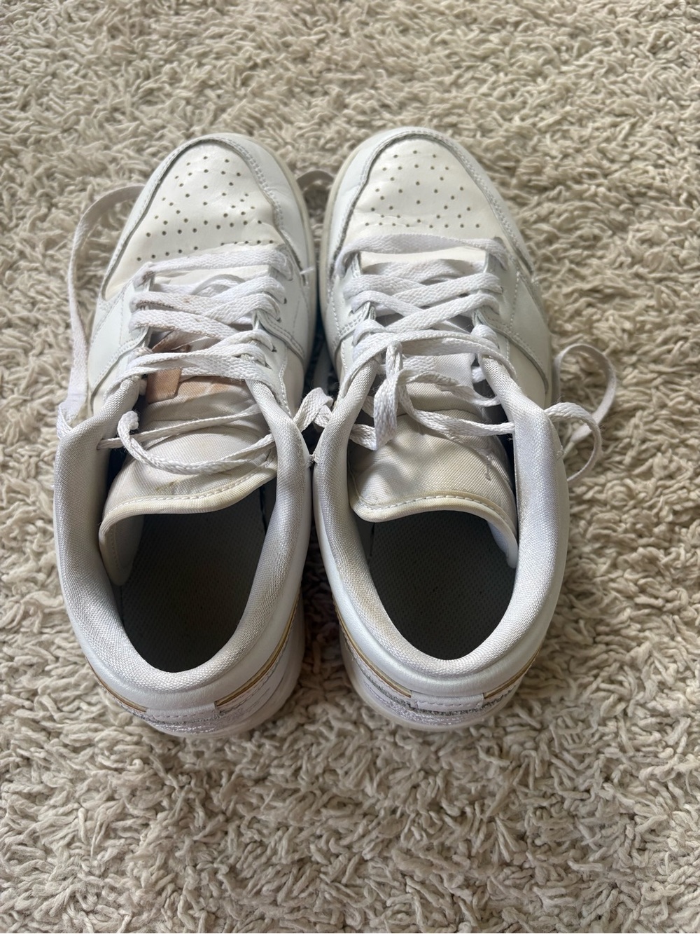 Womens Air Jordan 1 Low - Picture 2 of 10